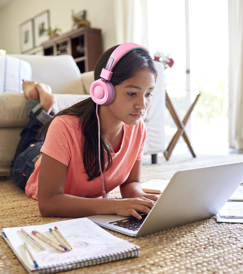 Waarom gehoorbescherming bij kinderen essentieel is: een stille schade met grote gevolgen