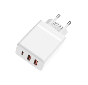 USB- en USB C Adapter - 38W Snellader - 3 Poorten - Universeel - Wit