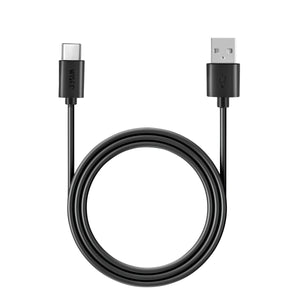 Zwarte USB C naar USB A kabel geschikt voor Samsung snelladen opgerold met beide aansluitingen zichtbaar